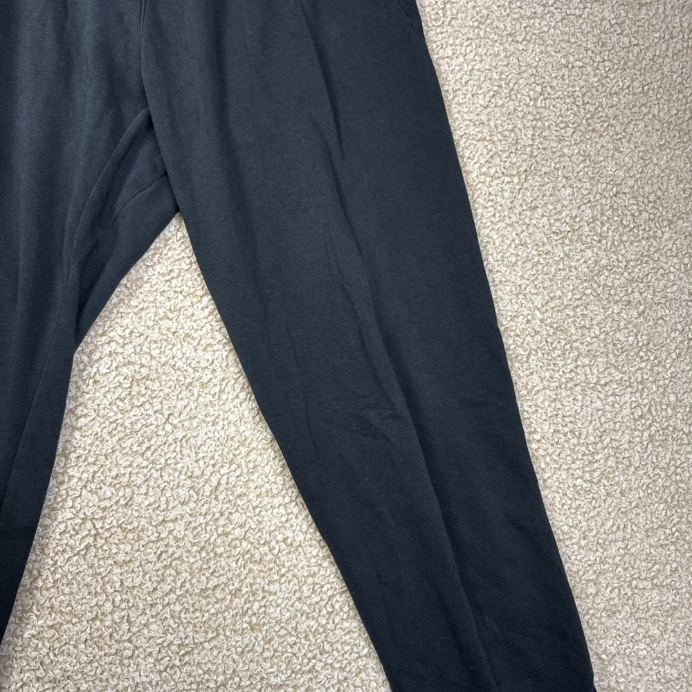 Nike Yoga Men's Therma Fit Fleece Drawstring Sweatpants DM7833-010